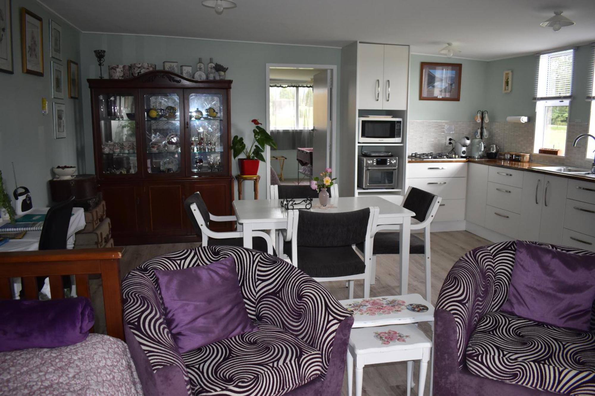Bnb On Bakers Waimate Exteriör bild